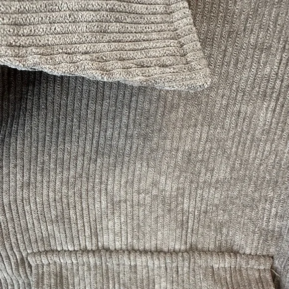 Woman's Taupe Corduroy Lightweight Ruffled Jacket‎ size XL - Picture 8 of 11